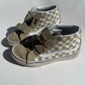 High top Van sneakers